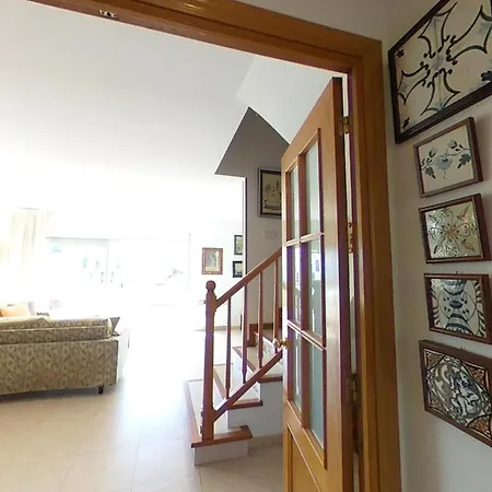 Atico Duplex Coral アパート