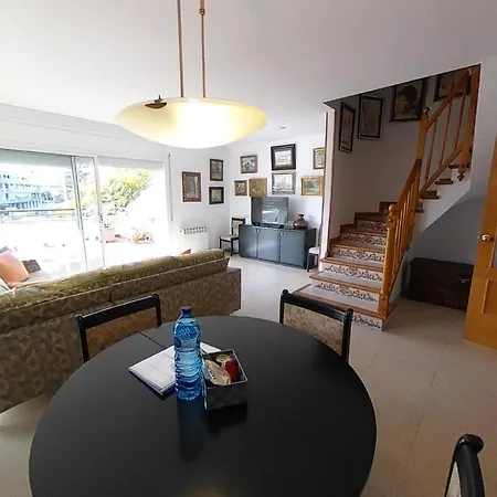 アパート Atico Duplex Coral シッチェス